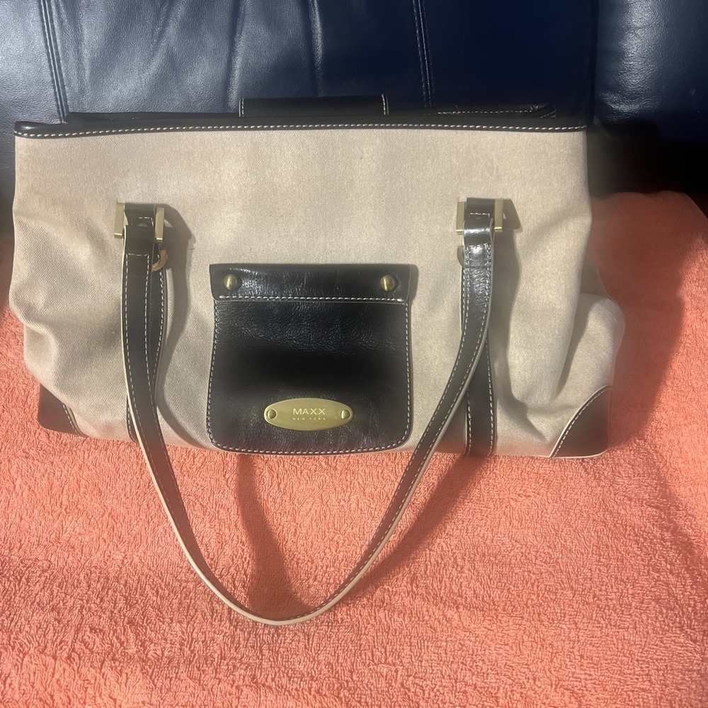 Women's Shoulder Bag Max New York